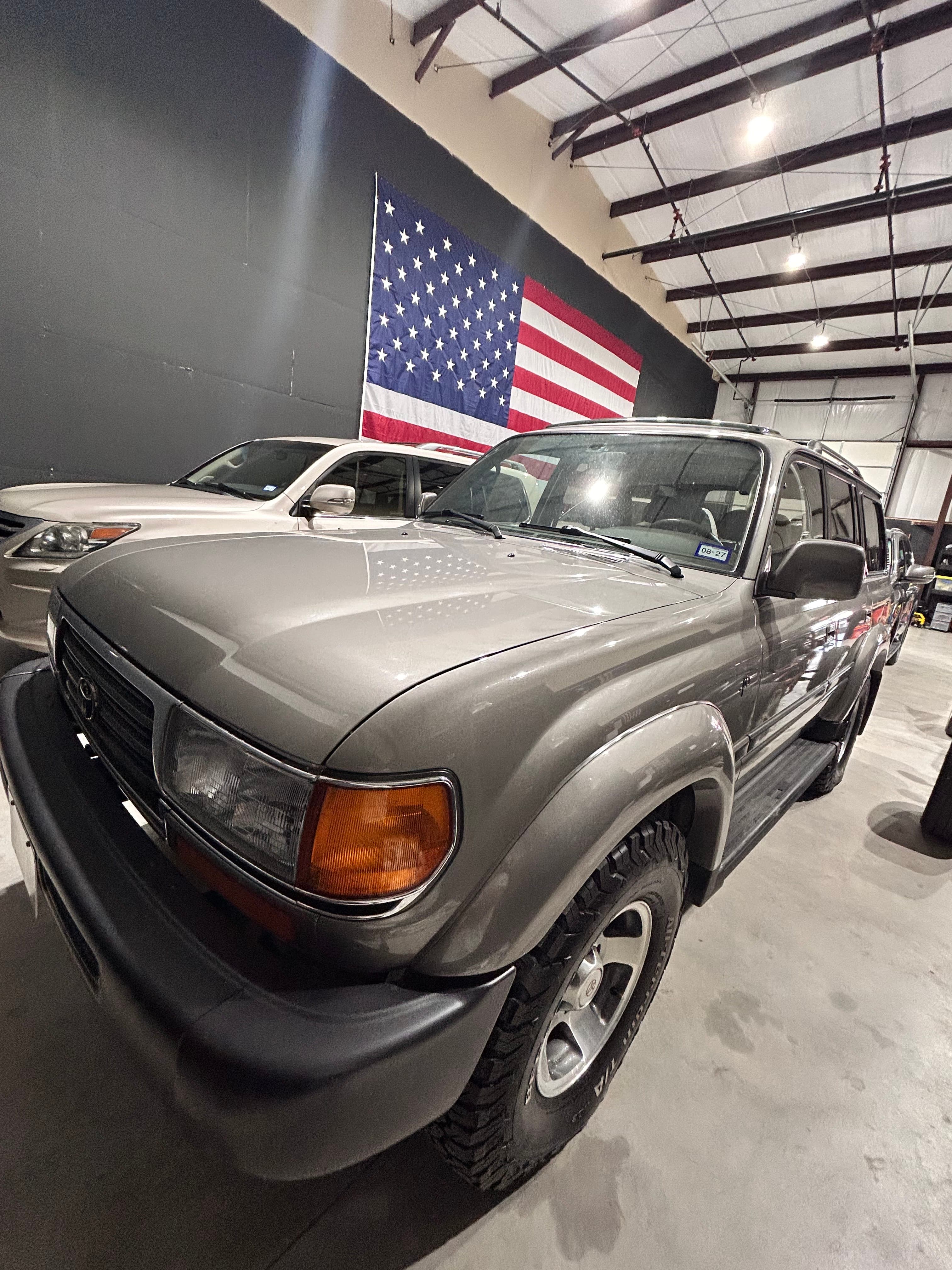1997 Toyota Land Cruiser 40th Anniversary Edition photo 16 of 27