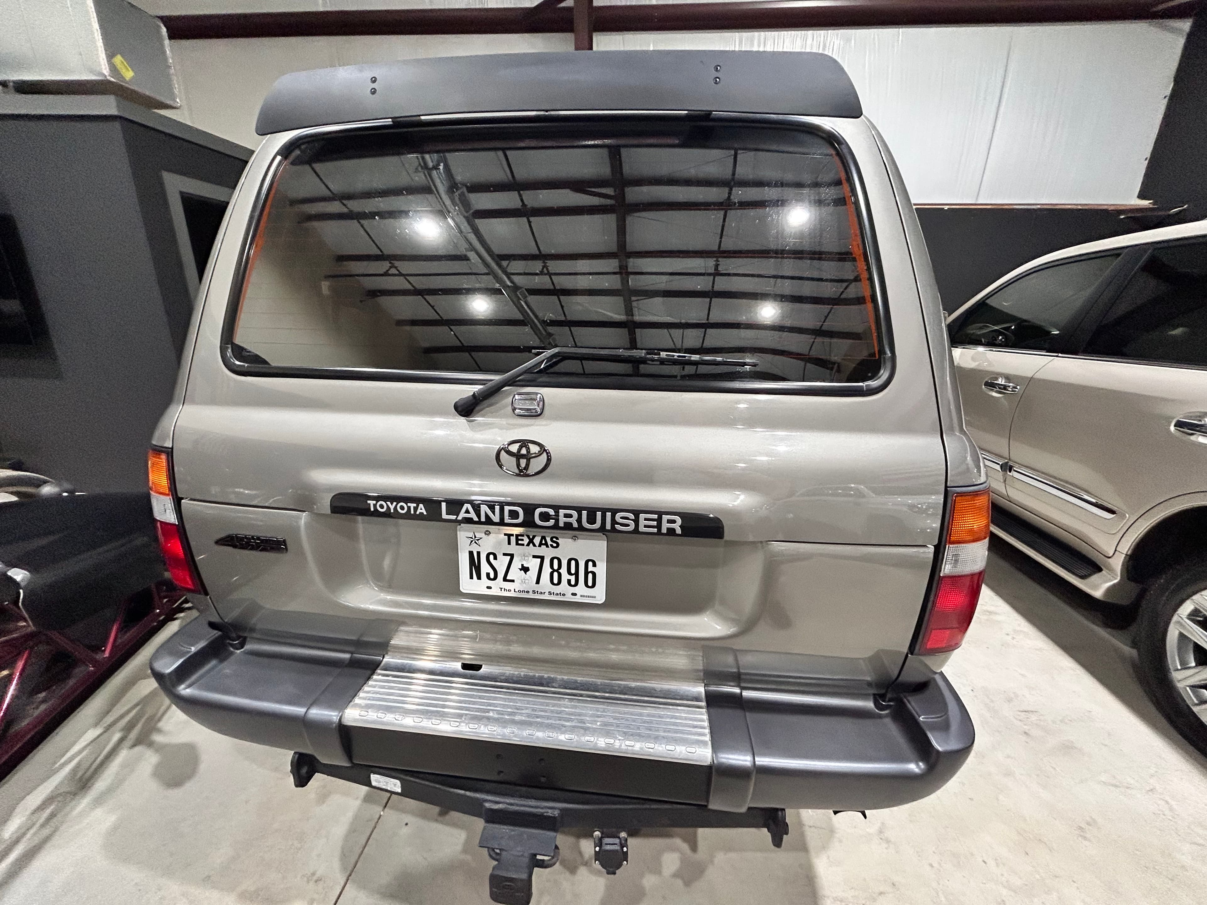 1997 Toyota Land Cruiser 40th Anniversary Edition photo 22 of 27