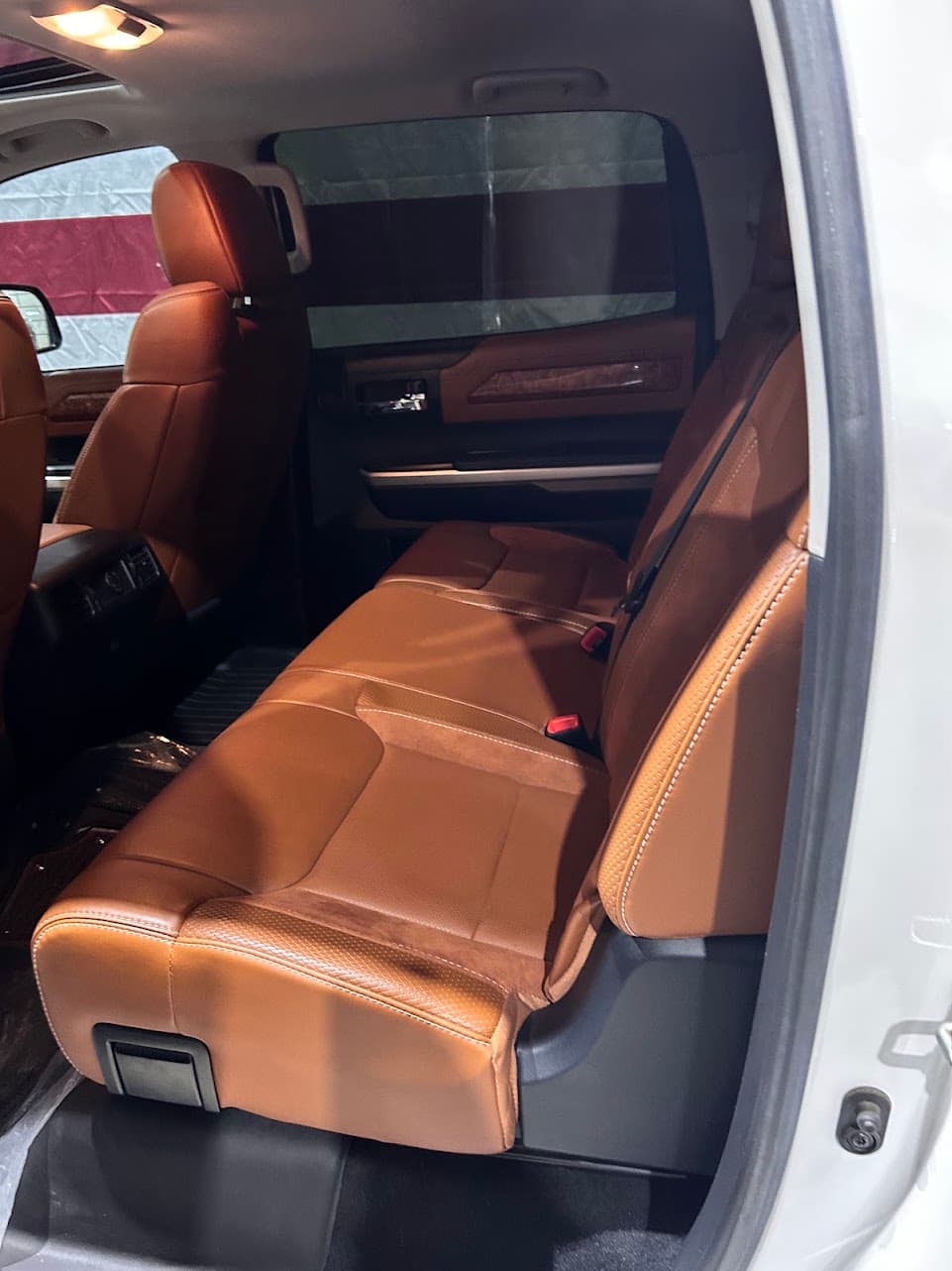 2017 Toyota Tundra 1794 Edition CrewMax 4x4 photo 4 of 20
