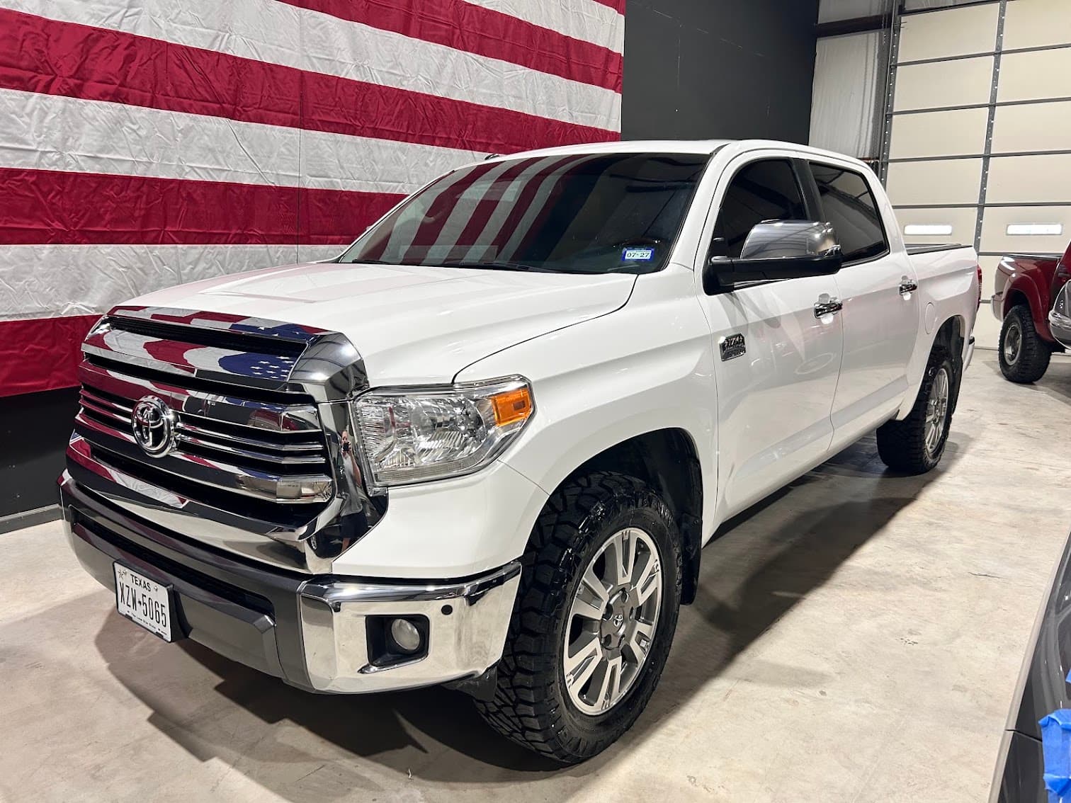 2017 Toyota Tundra 1794 Edition CrewMax 4x4 photo 19 of 20